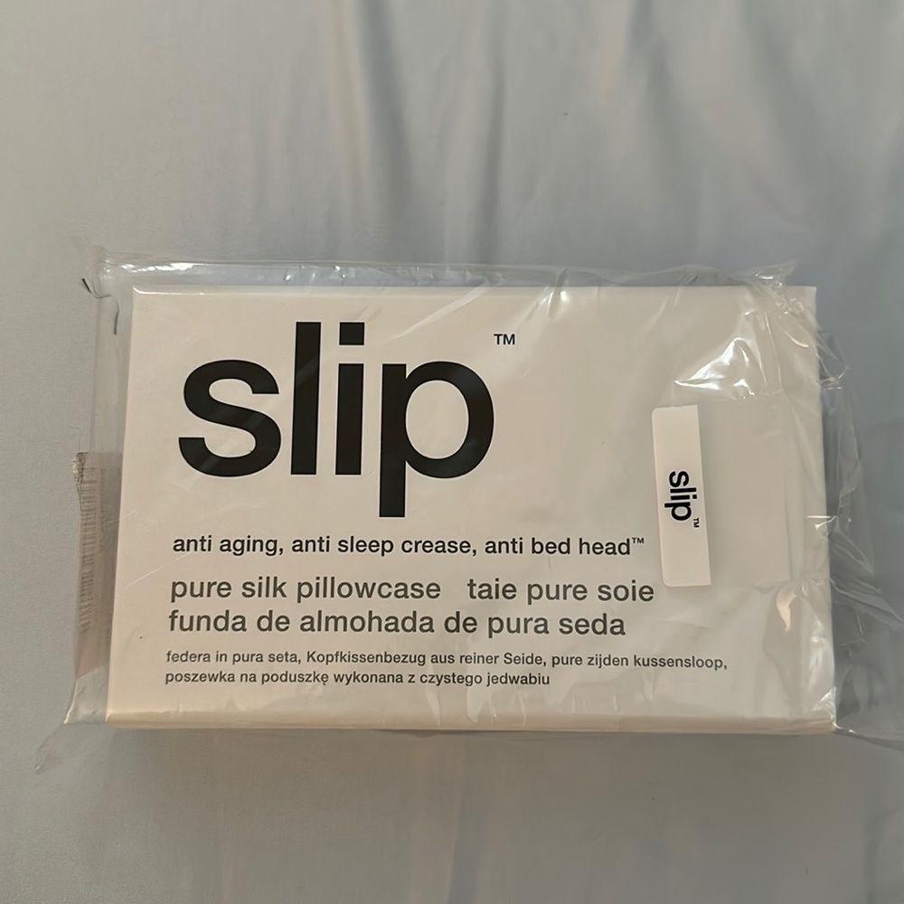 SLIP Silk Queen Pillowcase, White (20” x 30”)